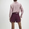 Röda strukturerade shorts med bälte