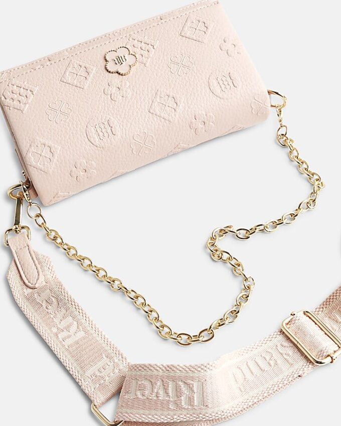 Rosa crossbody-väska med präglat monogram