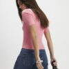Rosa kortärmad figursydd topp
