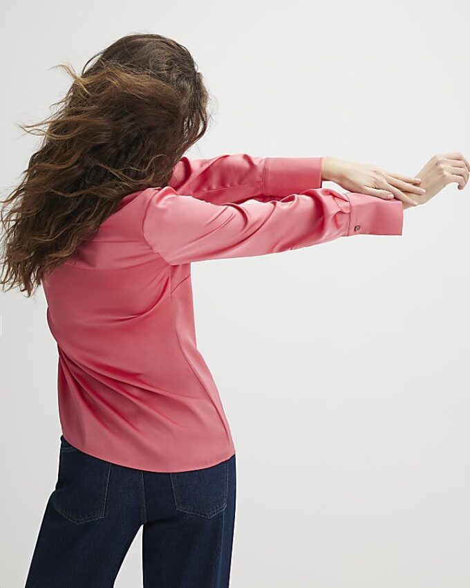 Rosa satinlångärmad slim fit-skjorta