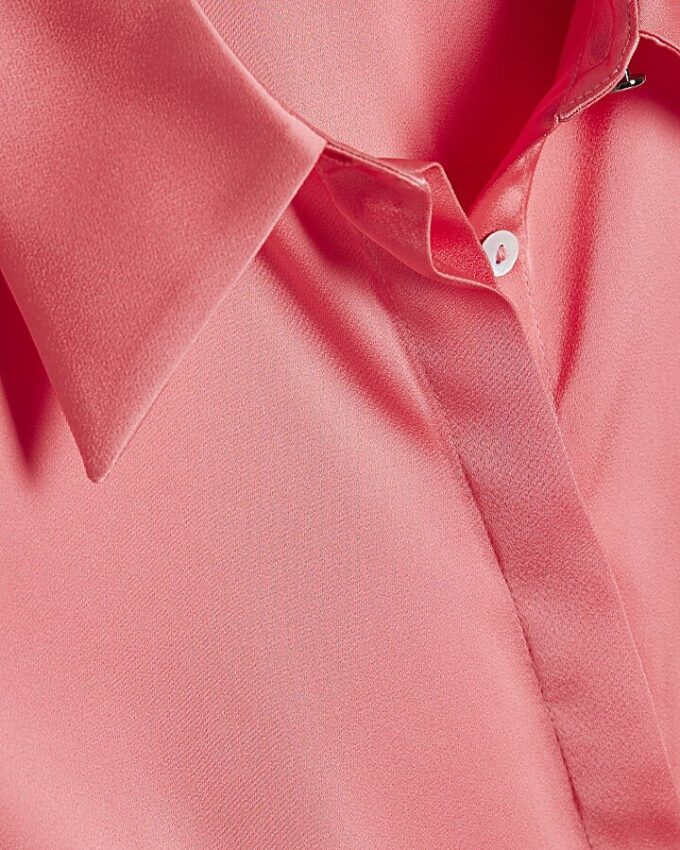 Rosa satinlångärmad slim fit-skjorta