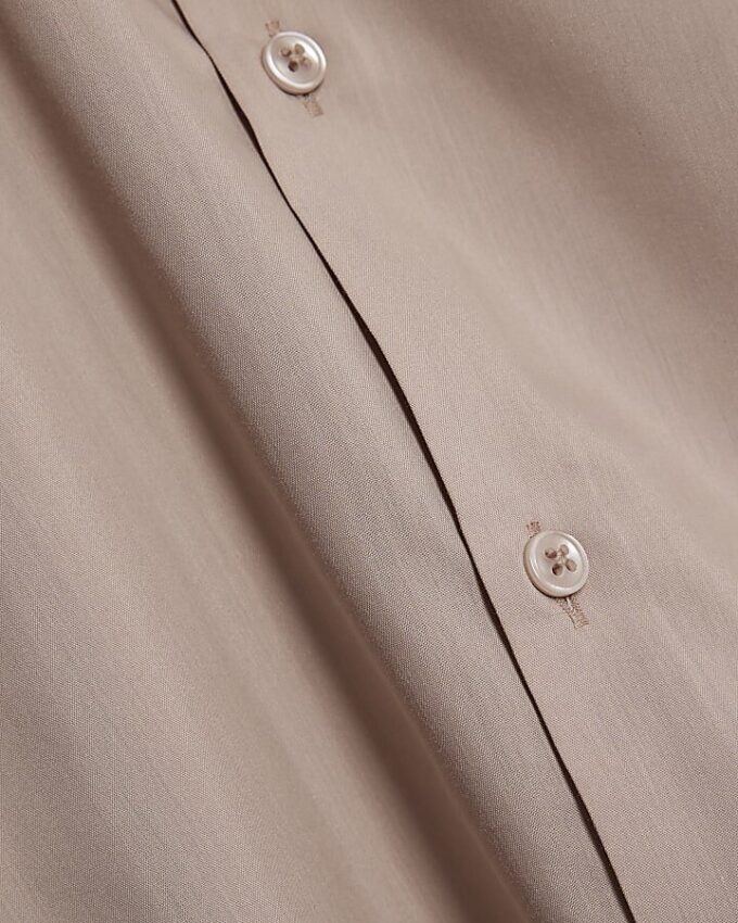 Rosa slim fit-skjorta med långa ärmar