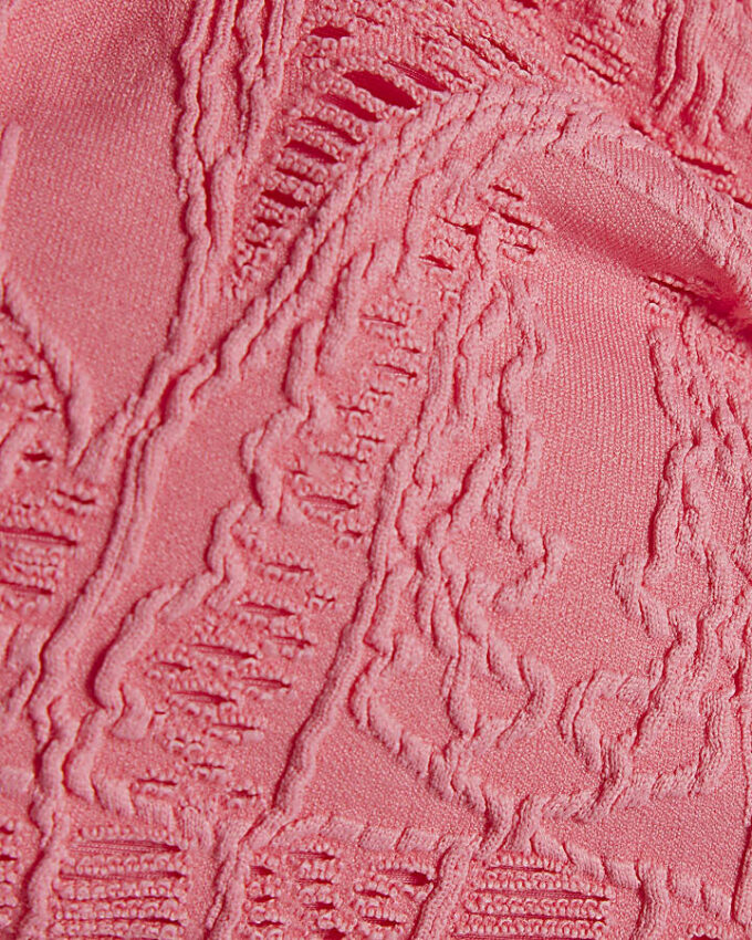 Rosa texturerad bandeau-bikinitopp