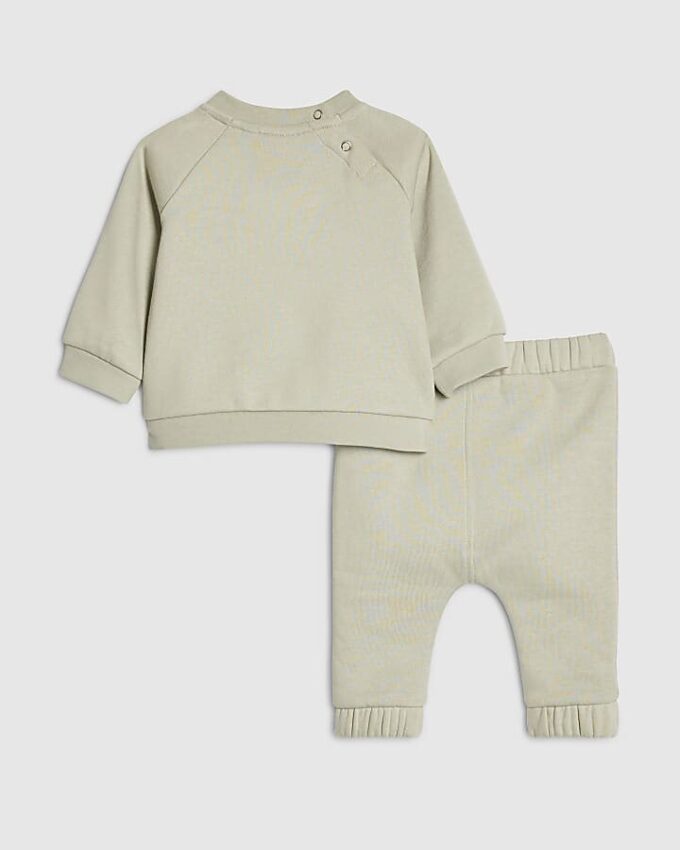 Set med khakifärgad tröja med björnficka för pojkar Set med khakifärgad tröja med björnficka för pojkar