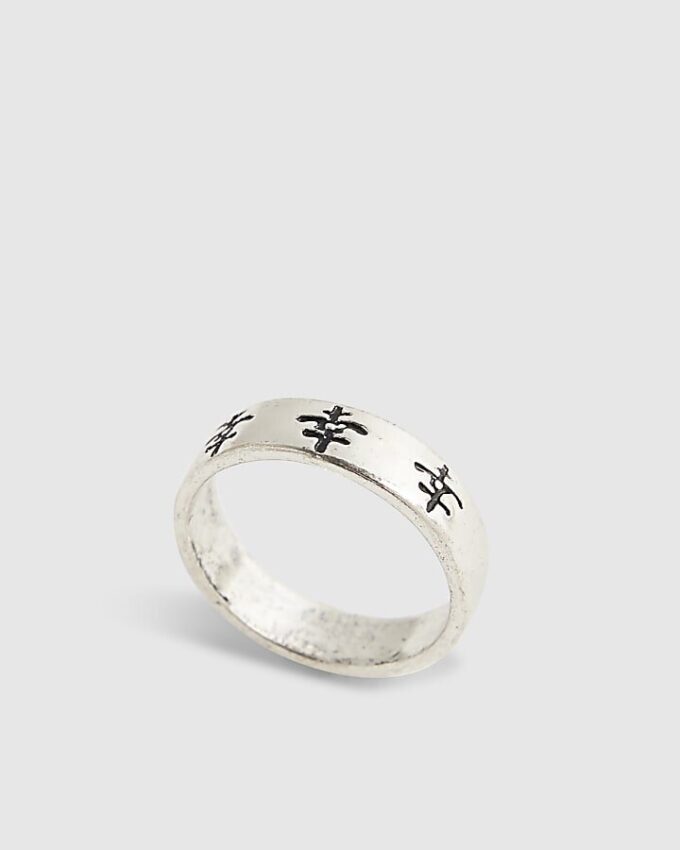 Silverfärgad japansk bandring