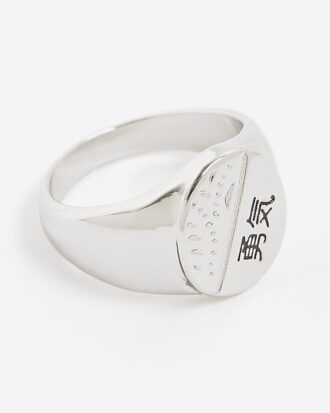 Silverfärgad japansk signetring