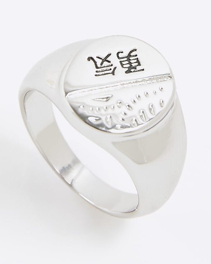 Silverfärgad japansk signetring