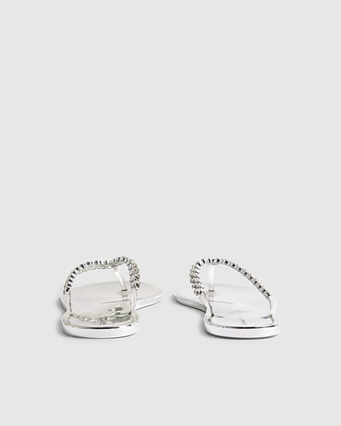Silverfärgade flip-flops med strass