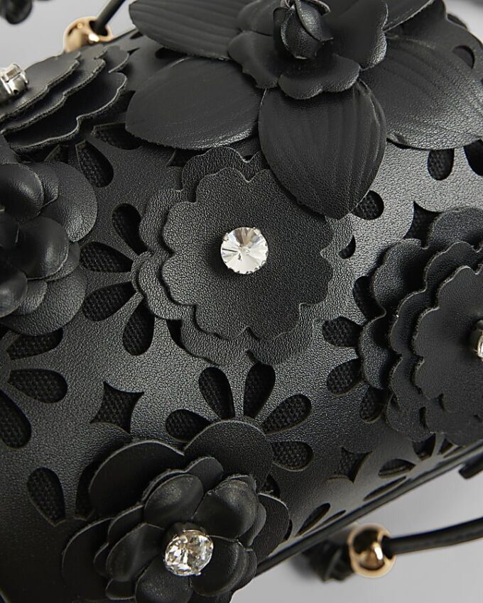 Svart 3D-blommig laserskuren bucket bag