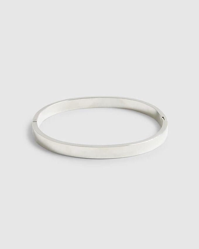 Svart armband i stål