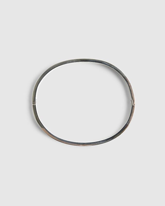 Svart armband i stål