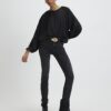 Svart blus med bubbelkant