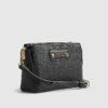Svart boxig crossbody-väska