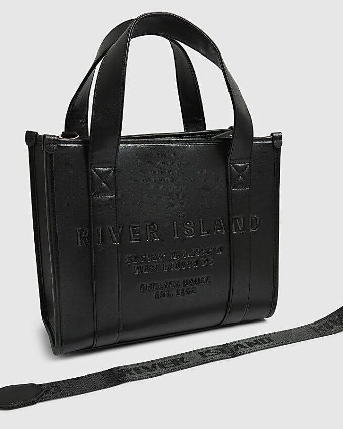 Svart broderad totebag