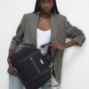 Svart Charm Jacquard Monogram Holdall-väska
