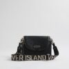 Svart crossbody-väska med lock