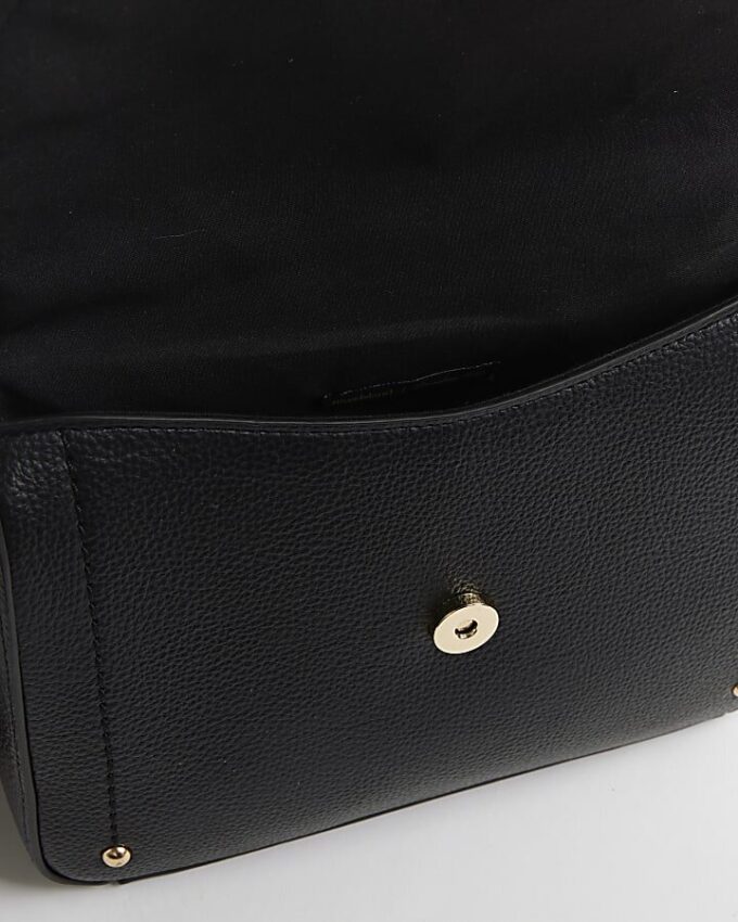 Svart crossbody-väska med lock