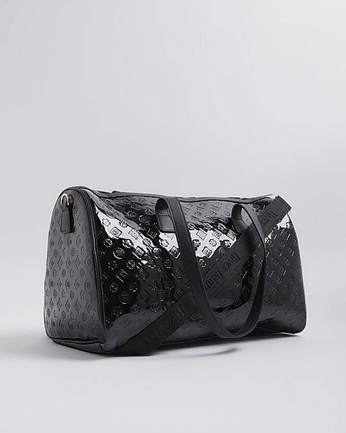 Svart Holdall-väska med monogramcharm i lack