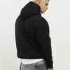 Svart hoodie med normal passform