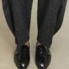 Svart lackloafers med skulpterad kant