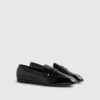 Svart lackloafers med skulpterad kant