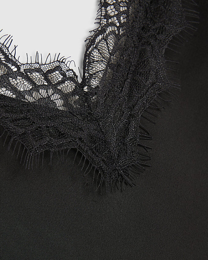 Svart lång camisole-top i spets