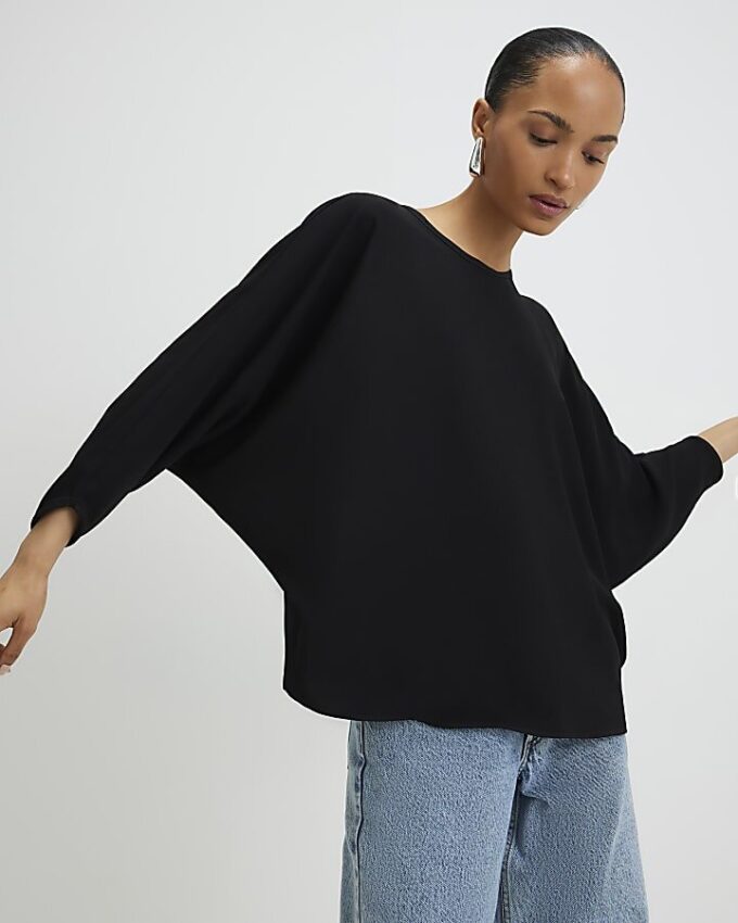 Svart långärmad batwing-top