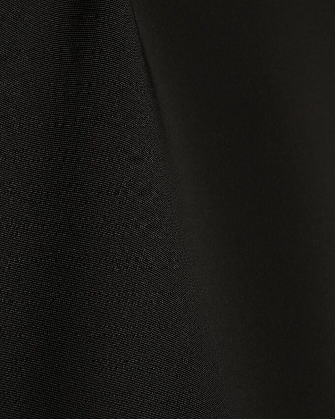 Svart långärmad batwing-top