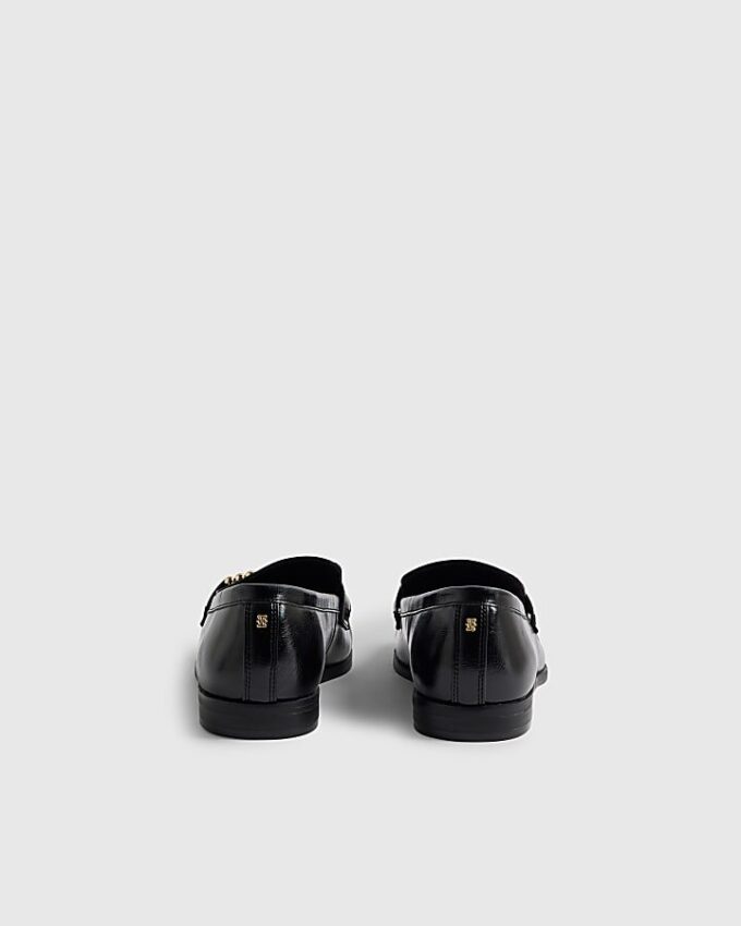 Svart loafers med guldkant
