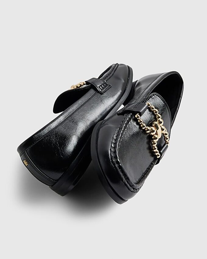 Svart loafers med guldkant