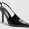 Svart logo-slingback-klackar