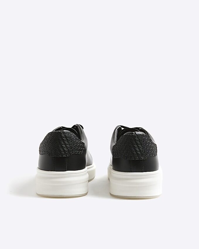 Svart monogrampanel sneakers
