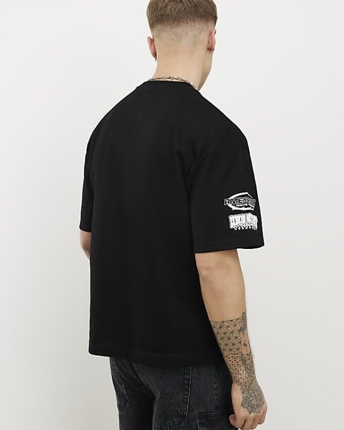Svart oversized Ame Saint-T-shirt
