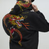 Svart oversized hoodie med Kagoshima Dragon-tryck
