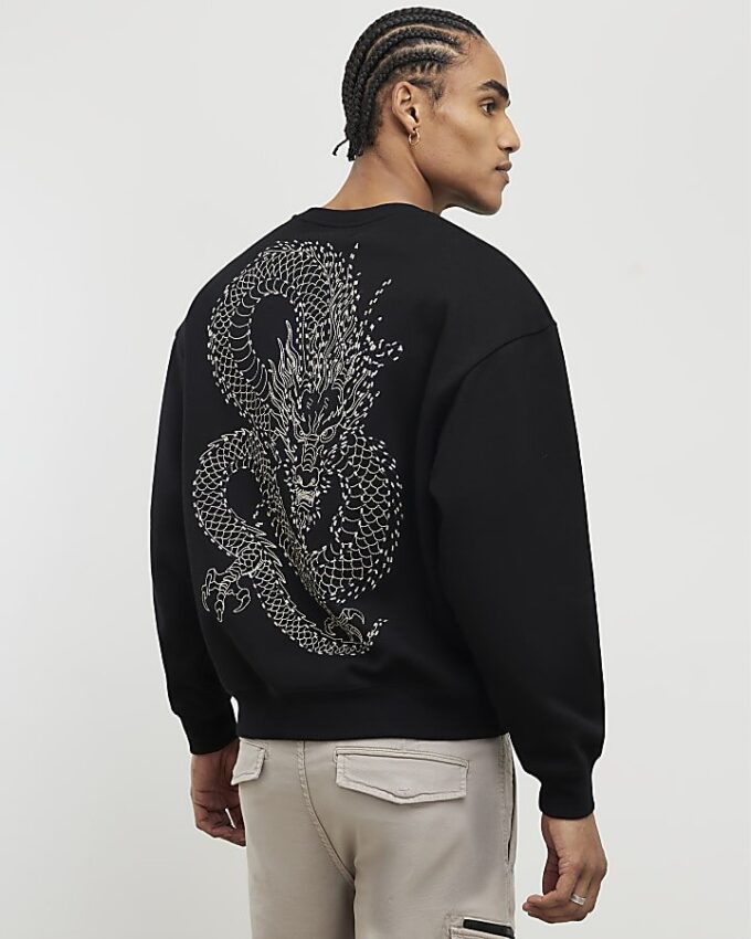 Svart oversized-passad Tokyo Dragon-tröja