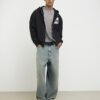 Svart oversized-passformad hoodie från Autre Studios