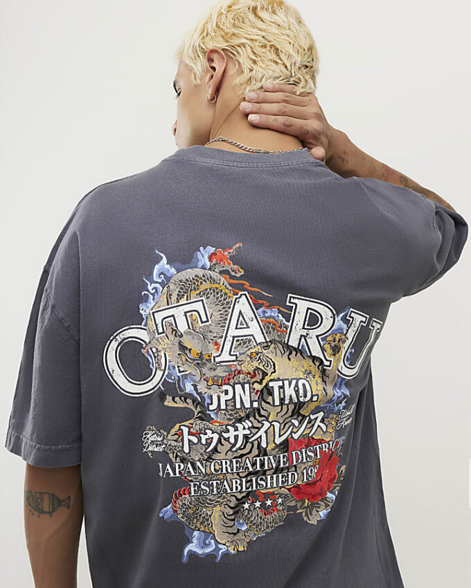 Svart oversized-passformad tvättad Otaru-T-shirt