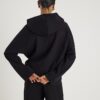 Svart premium-hoodie med långa ärmar