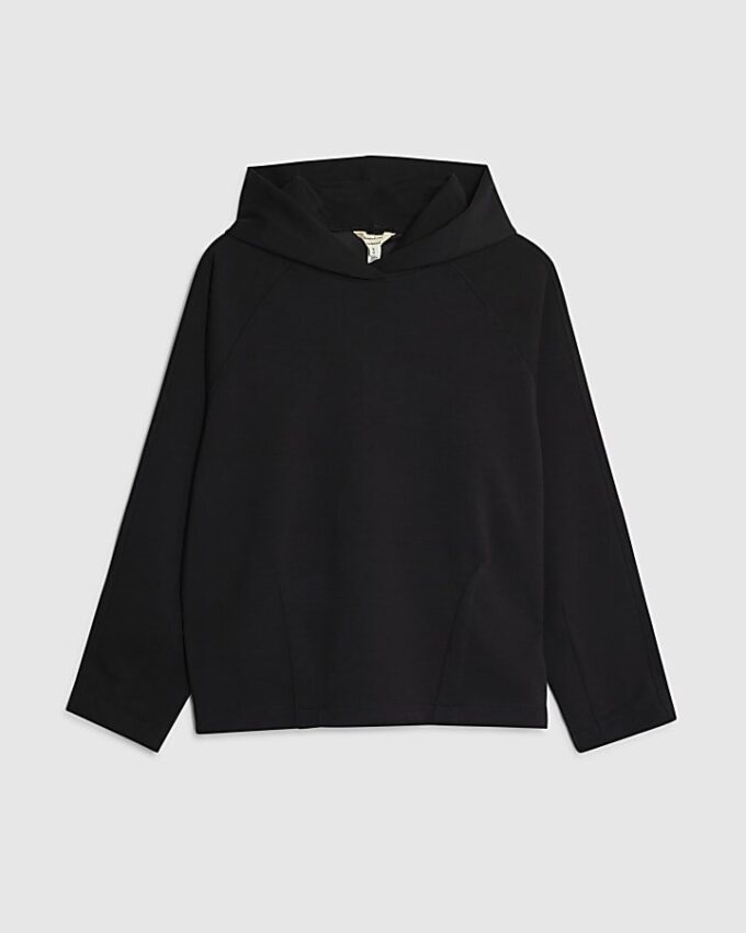 Svart premium-hoodie med långa ärmar