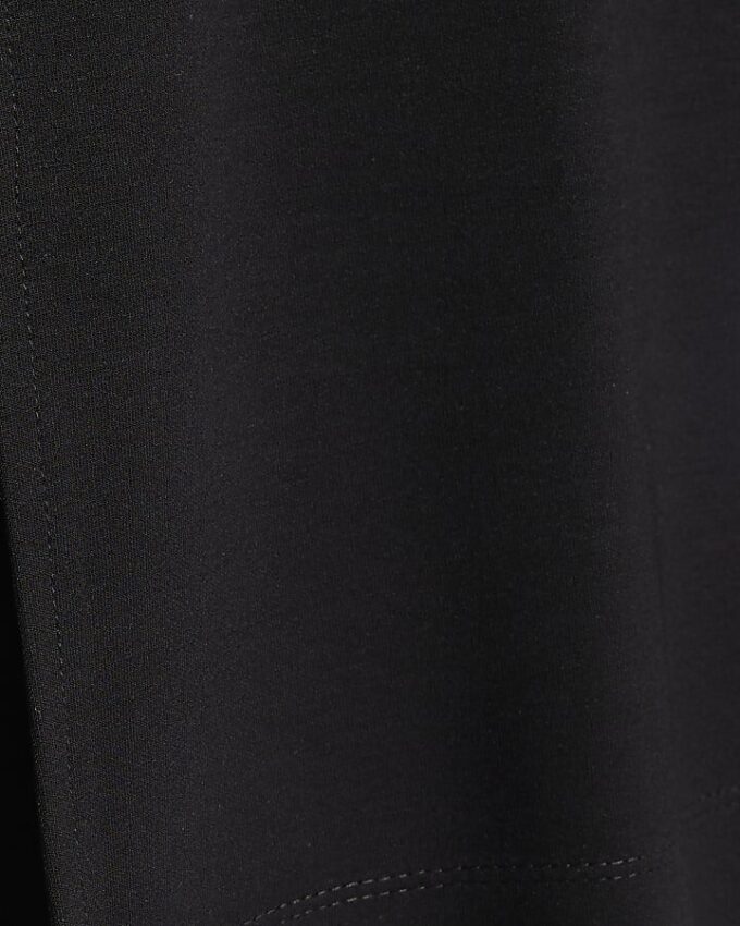 Svart premium-T-shirt i oversize-modell