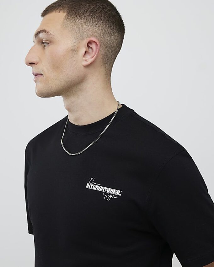 Svart PRP-badge-T-shirt med normal passform