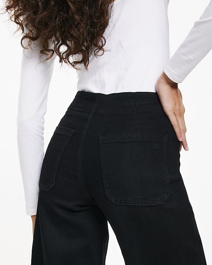 Svart Pull-On Sculpt Palazzo Jeans Svart Pull-On Sculpt Palazzo Jeans