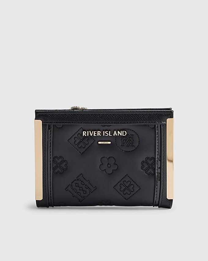 Svart quiltad plånbok med monogramtryck