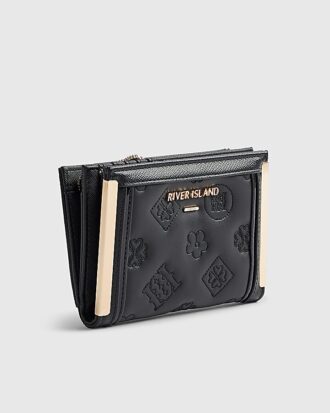 Svart quiltad plånbok med monogramtryck