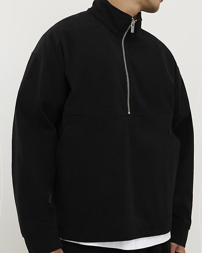 Svart regular fit-tröja i corduroy med trattkrage