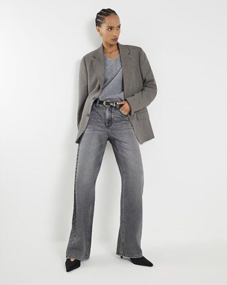Svart Relaxed Straight Jeans
