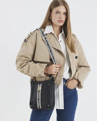 Svart RI Pocket Messenger Bag
