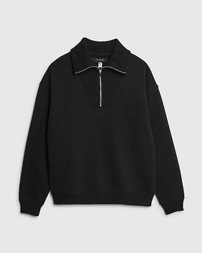 Svart ribbad sweatshirt med normal passform