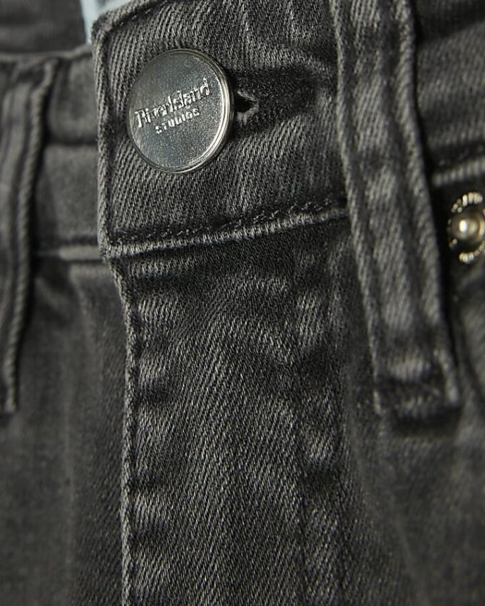 Svart skinny jeans med sömdetaljer Svart skinny jeans med sömdetaljer
