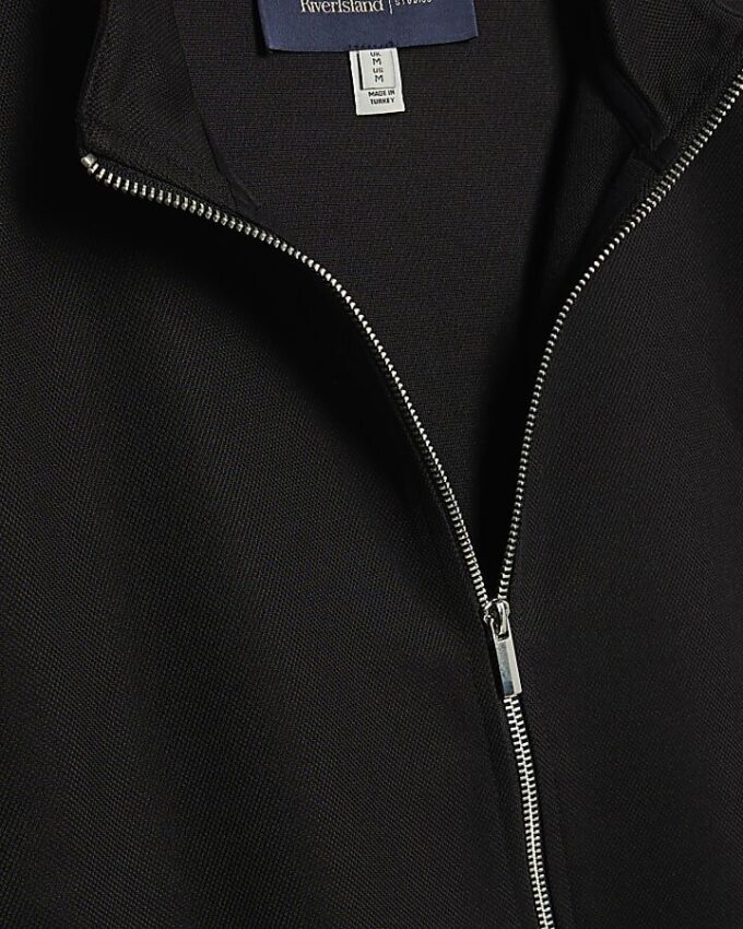 Svart slim fit-jacka i piké med trattkrage